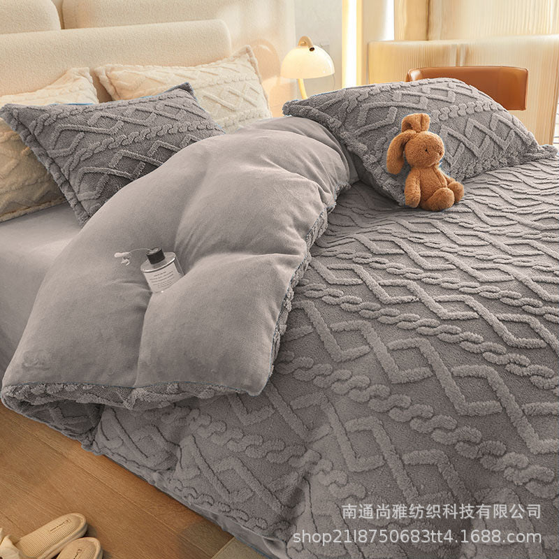 Four-piece Taffeta Milk Velvet Solid Color Autumn And Winter Bed Sheet Fitted Sheet Three-piece Soft Skin-friendly Warm Thickened Bedspread